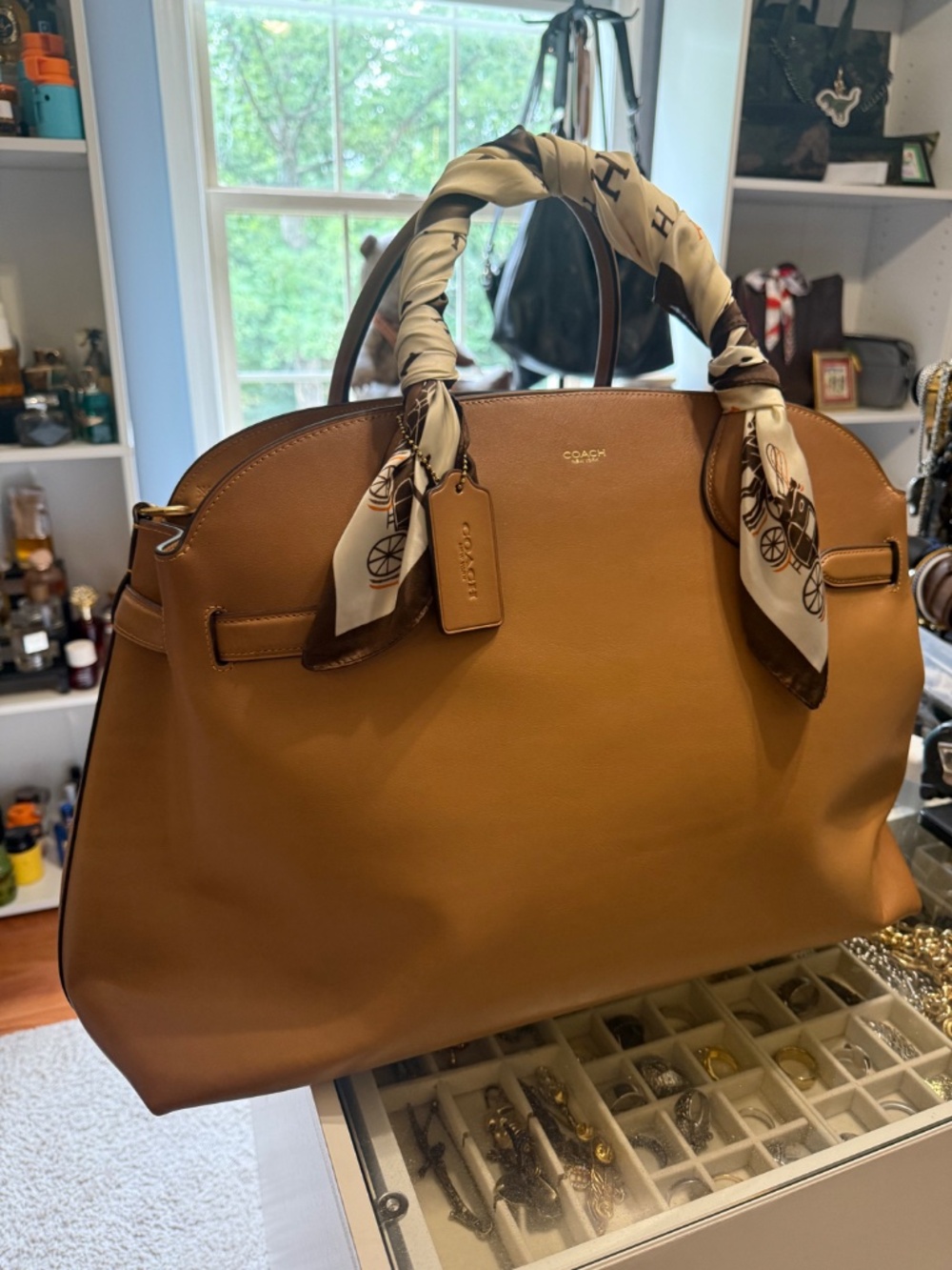 Coach Empire 48- Honey Brown - Picture 5 of 6